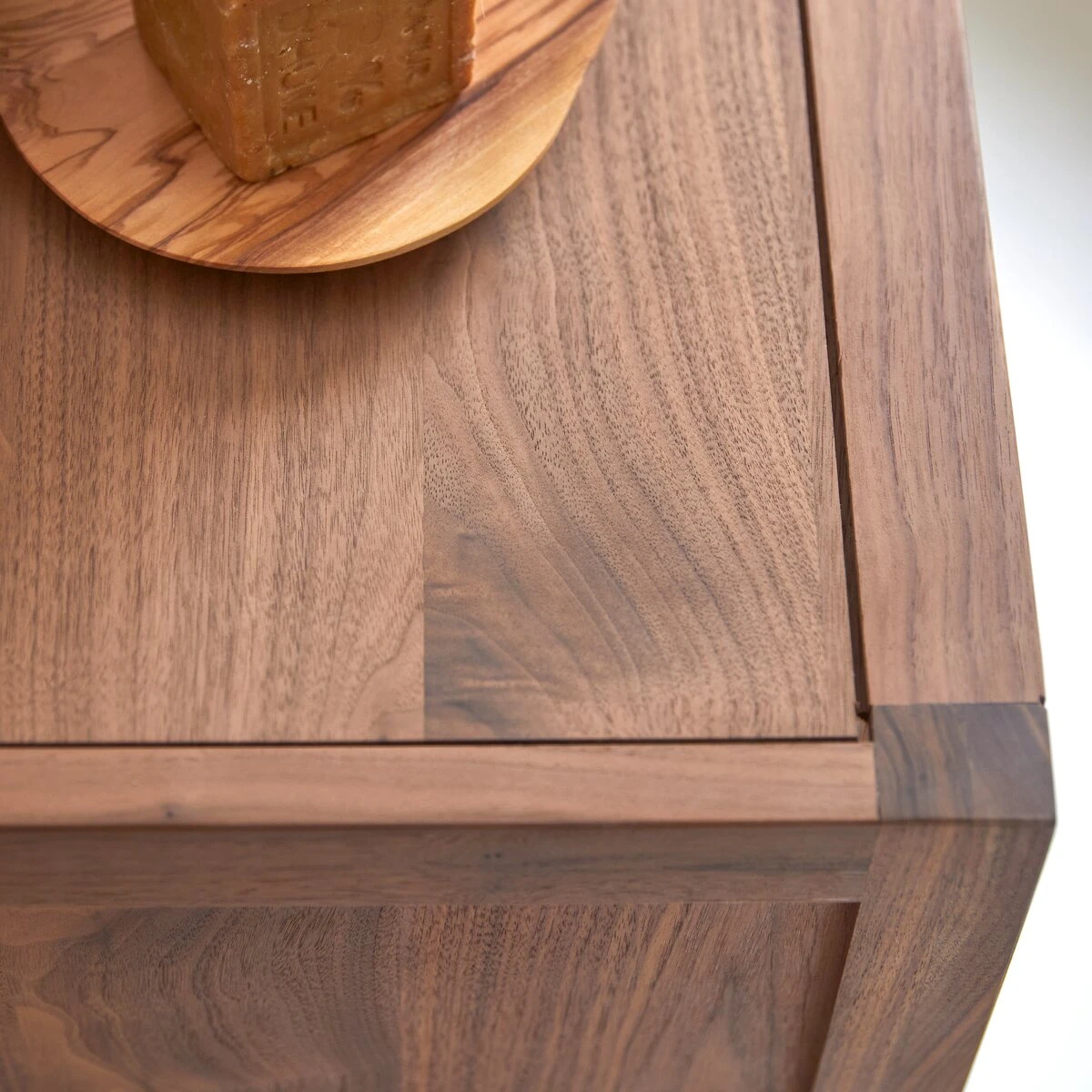 Arty Solid Walnut Storage Unit Ref. 4862 5 Arty Solid Walnut Storage Unit Ref. 4862 - Image 3