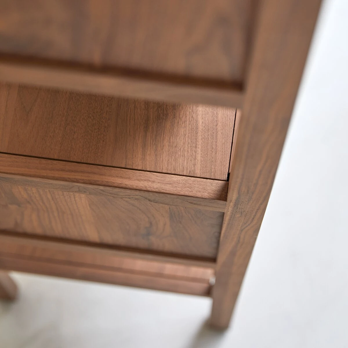 Arty Solid Walnut Storage Unit Ref. 4862 9 Arty Solid Walnut Storage Unit Ref. 4862 - Image 7