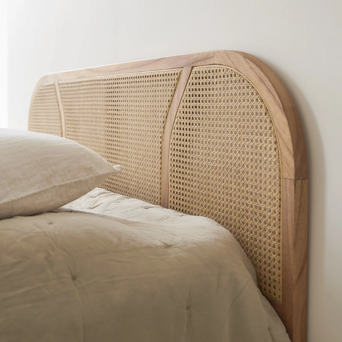 Billie Headboard In Solid Mindi And Canework 160 Cm Ref. 6455 6 Billie Headboard In Solid Mindi And Canework 160 Cm Ref. 6455 - Image 4