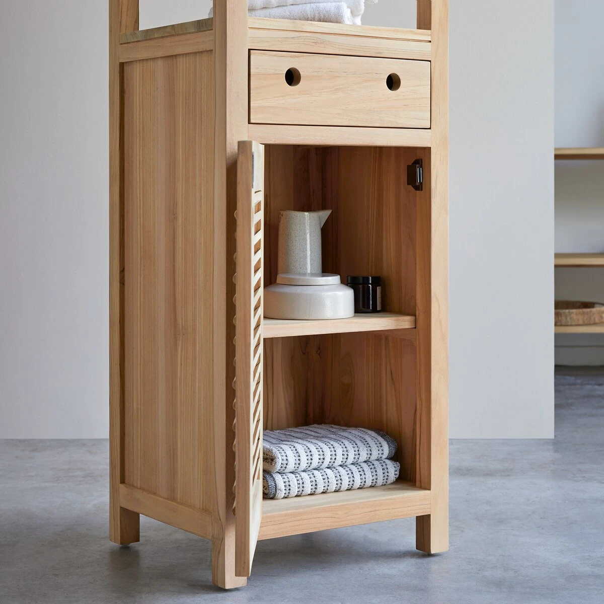 Coline Solid Teak Column Ref. 680 4 Coline Solid Teak Column Ref. 680 - Image 2