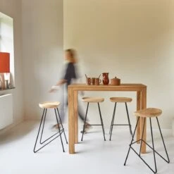 Eden 2-4-seater Solid Oak Bar Table Ref. 5627