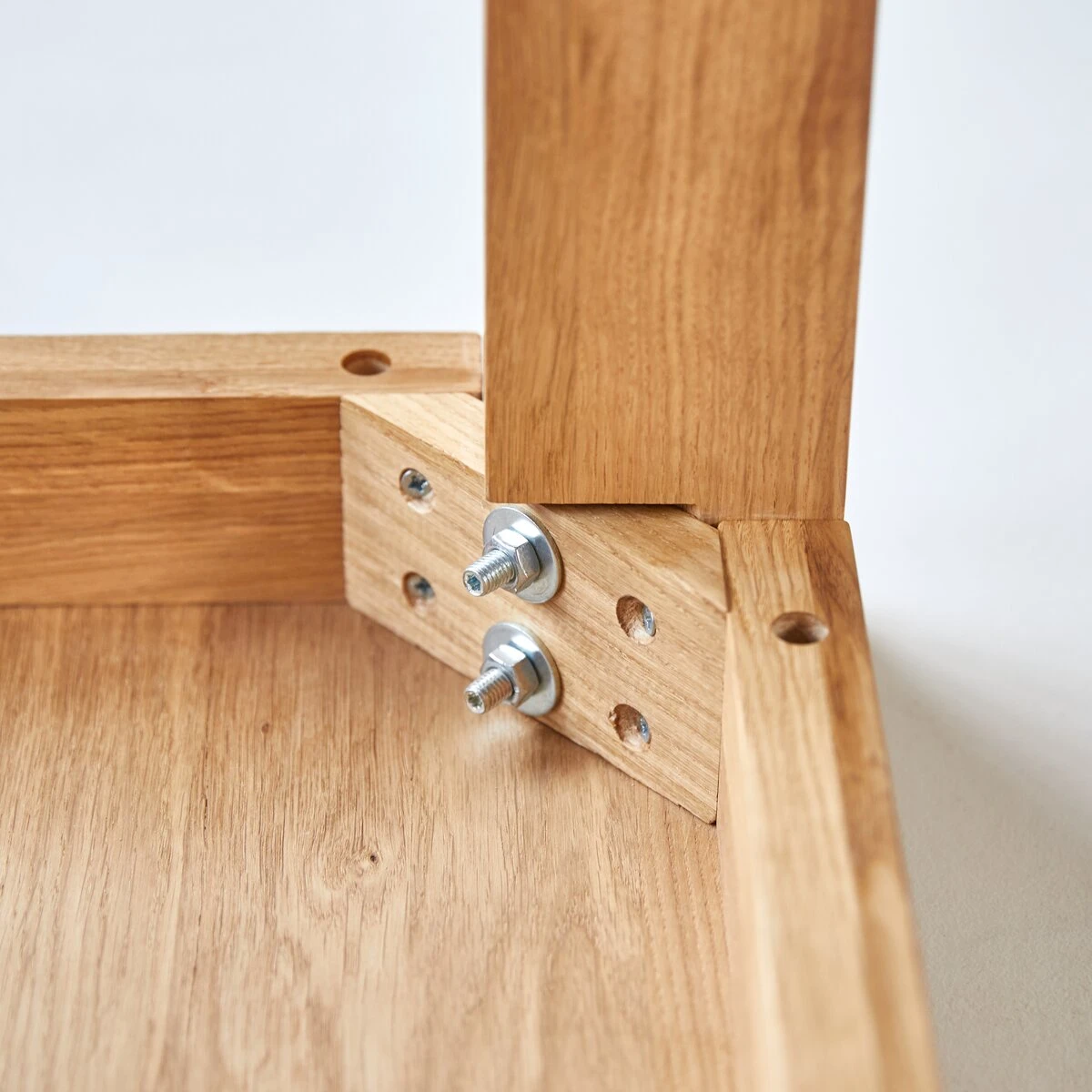 Eden 2-4-seater Solid Oak Bar Table Ref. 5627 8 Eden 2-4-seater Solid Oak Bar Table Ref. 5627 - Image 6