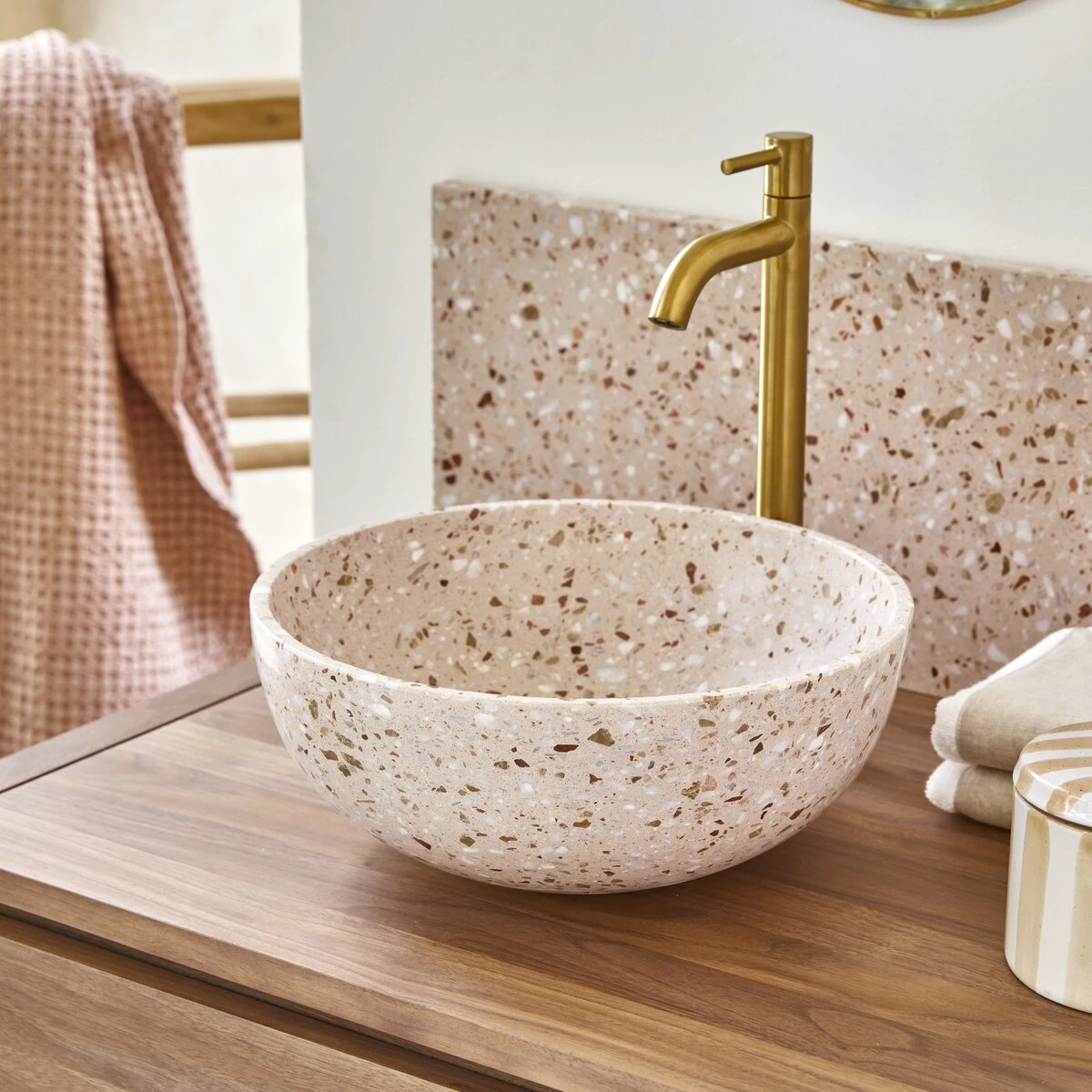 Elea Round Pink Premium Terrazzo Washbasin Ref. 6450 3 Elea Round Pink Premium Terrazzo Washbasin Ref. 6450