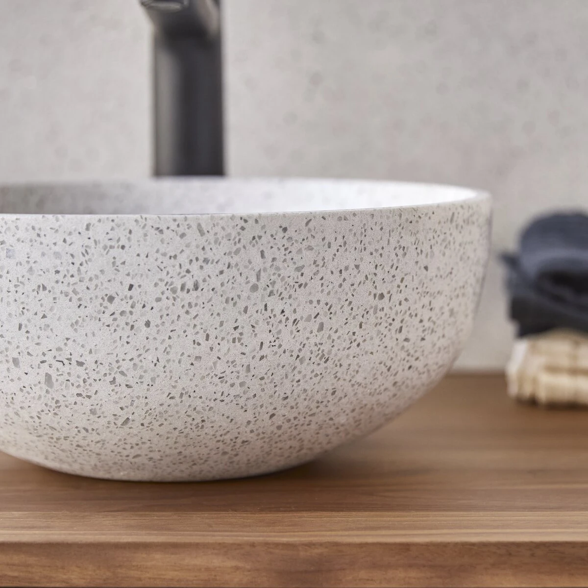 Elea Round White Premium Terrazzo Washbasin Ref. 6451 4 Elea Round White Premium Terrazzo Washbasin Ref. 6451 - Image 2