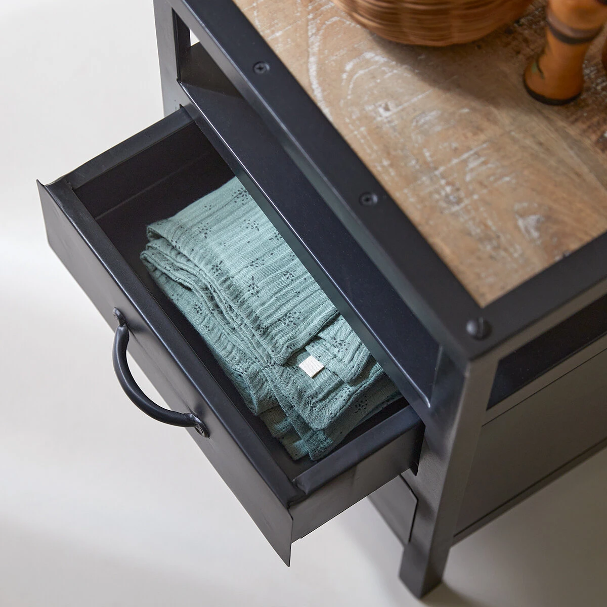 Industriel Kids Metal Bedside Table Ref. 5545 3 Industriel Kids Metal Bedside Table Ref. 5545 - Image 2