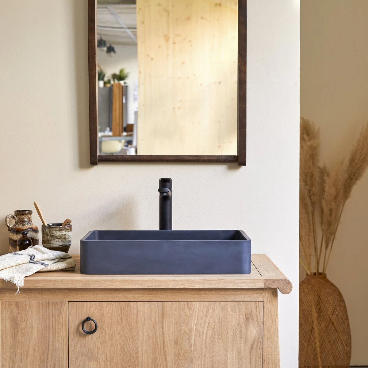 Iris Black Terrazzo Washbasin Ref. 6063 5 Iris Black Terrazzo Washbasin Ref. 6063 - Image 3