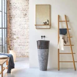 Koni Marble Pedestal Washbasin Ref. 694