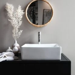 Lada Ceramic Washbasin Ref. 3606