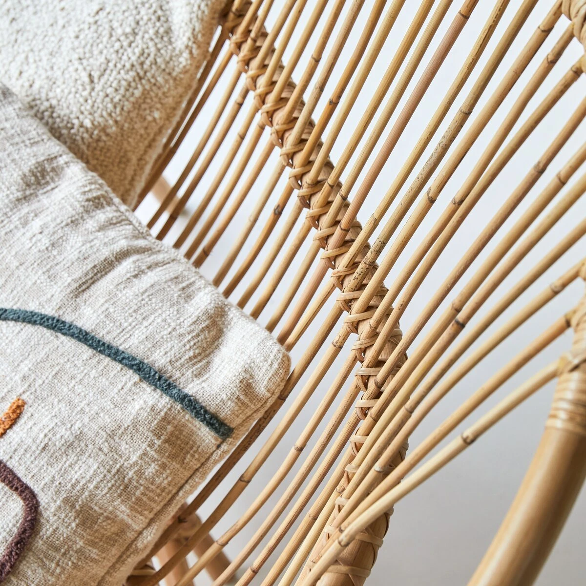 Leontie Rattan Double Armchair Ref. 2395 5 Leontie Rattan Double Armchair Ref. 2395 - Image 3