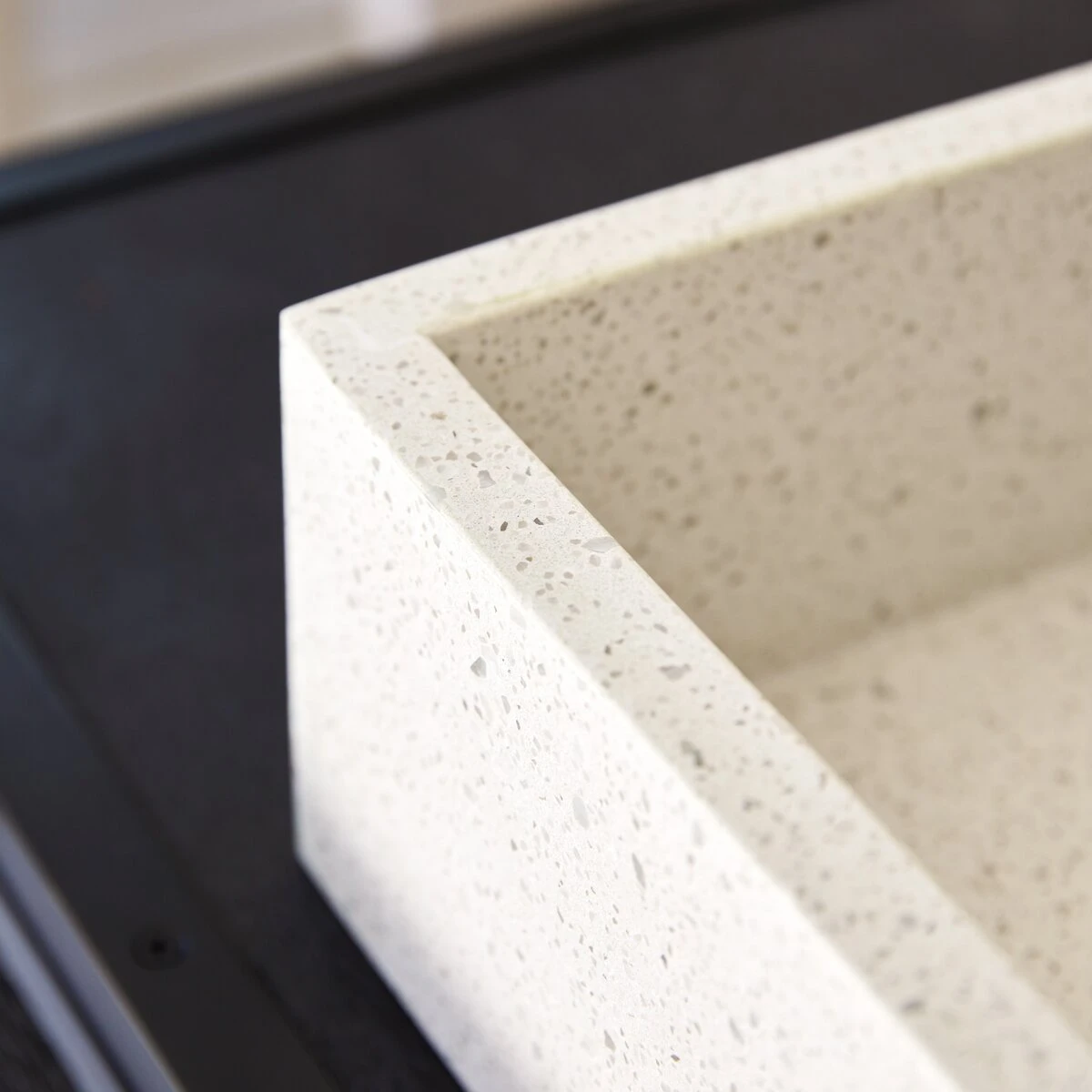 Made White Square Premium Terrazzo Washbasin Ref. 3195 7 Made White Square Premium Terrazzo Washbasin Ref. 3195 - Image 5