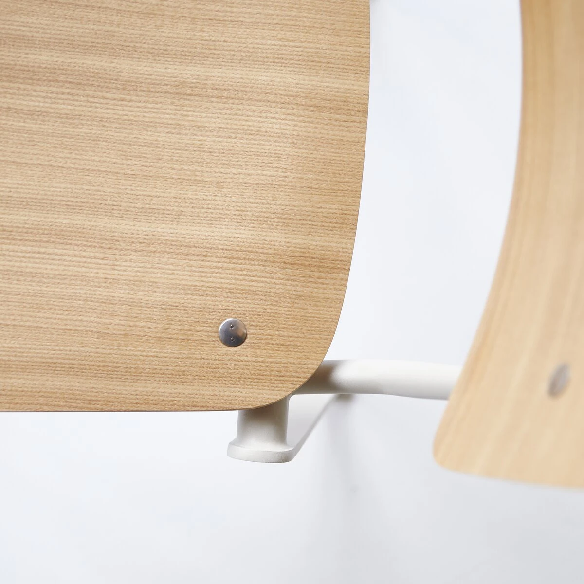 Mio White Metal And Ash Chair Ref. 6387 5 Mio White Metal And Ash Chair Ref. 6387 - Image 3